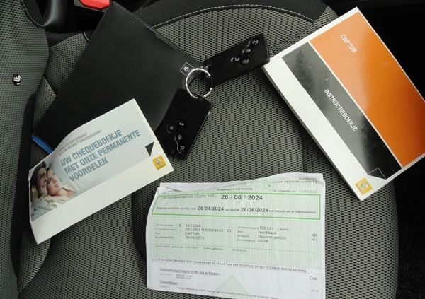 Renault Captur cena 36800 przebieg: 144000, rok produkcji 2015 z Koprzywnica małe 326